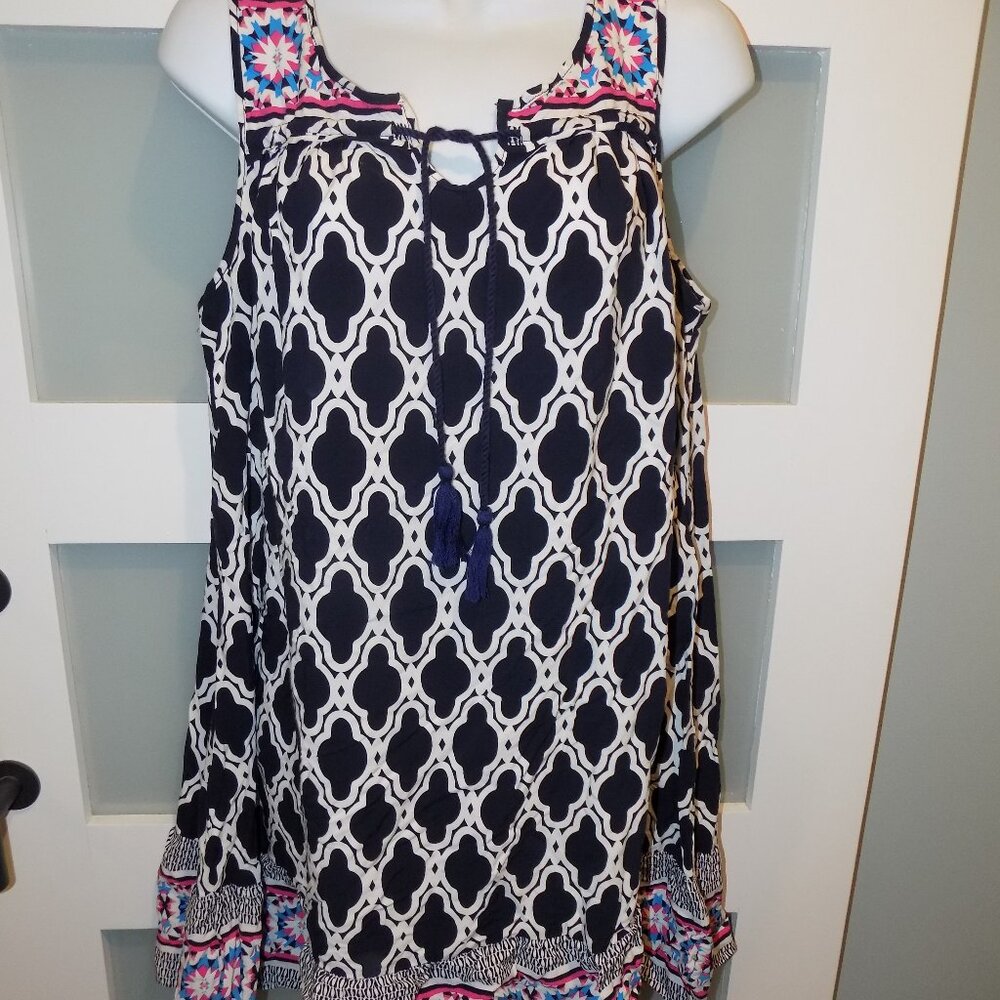 Crown & Ivy Medallion Boho Ruffle Sleeveless Tunic Dress Size LP Women's NWOT